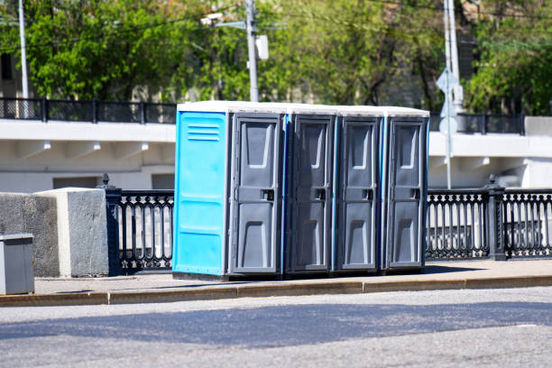 Portable Toilet Options We Offer in Crane, MO